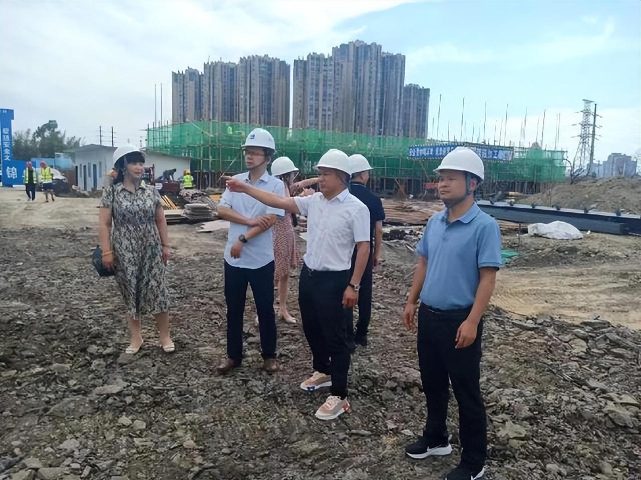 隆昌工业园区最新招聘，启程探索自然美景，寻找内心宁静之旅
