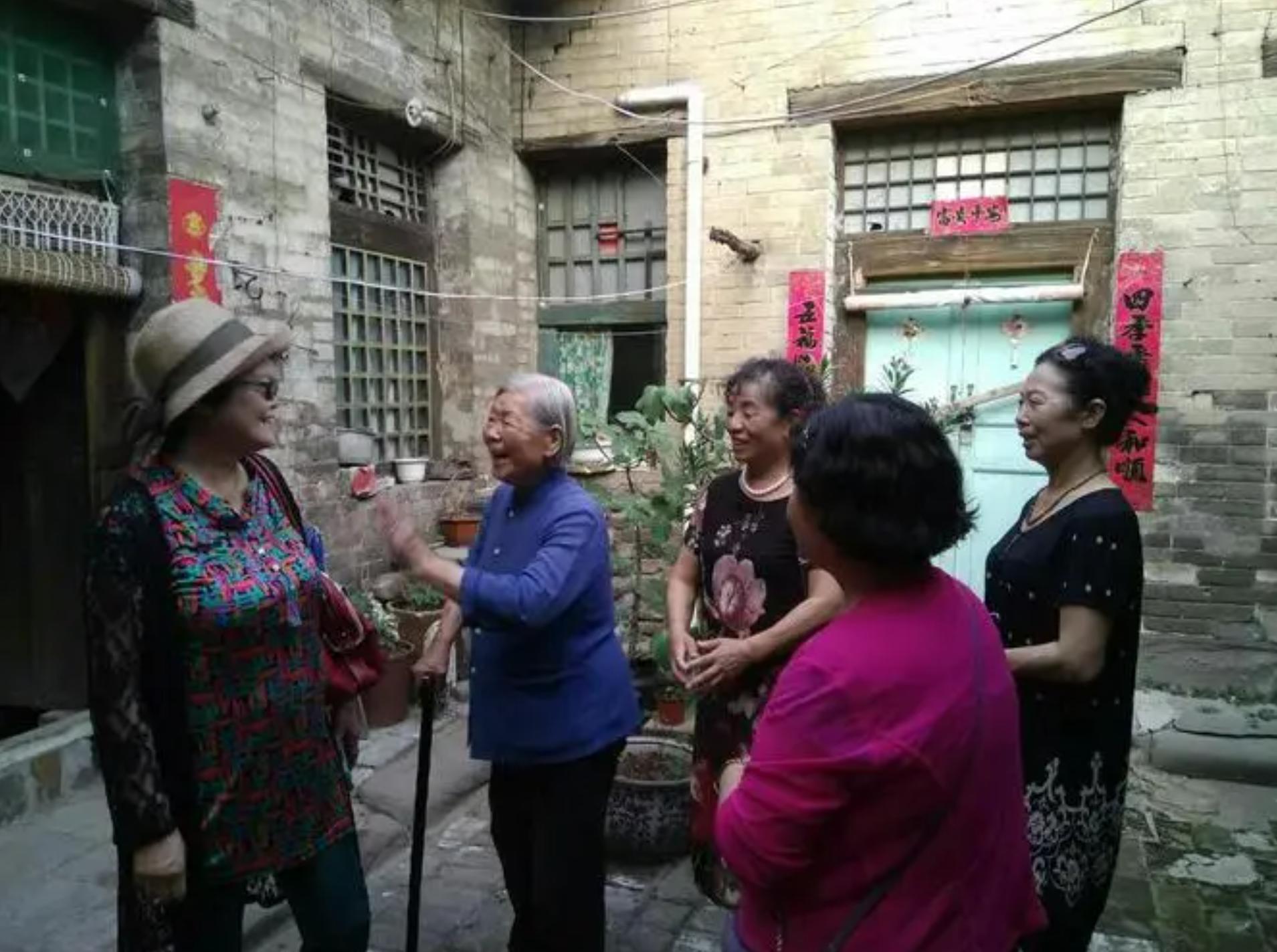 温馨家园的日常趣事，温馨家园趣事集锦（最新版）