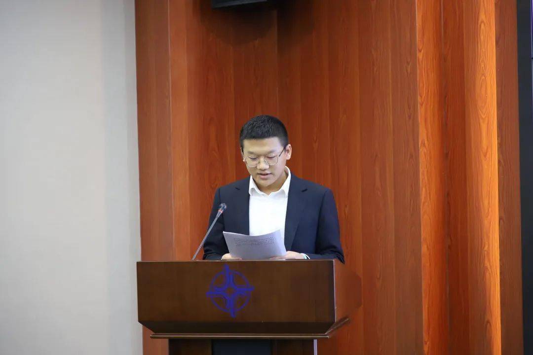 酒钢冯杰最新消息重磅更新，关注他的成长步伐